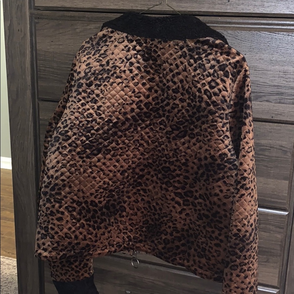 Cheetah Jacket - image 7